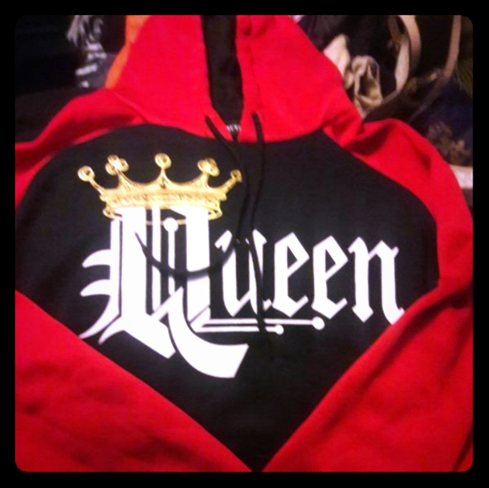 Brand new Large Queen hoody stretchy material
